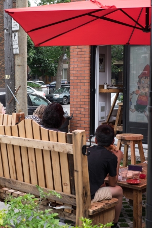 Come and see https://ay8ne.wordpress.com/2015/07/05/familial-coffee-at-pinocchio-cafe post about Pinocchio Montreal https://www.facebook.com/PinocchioMontreal